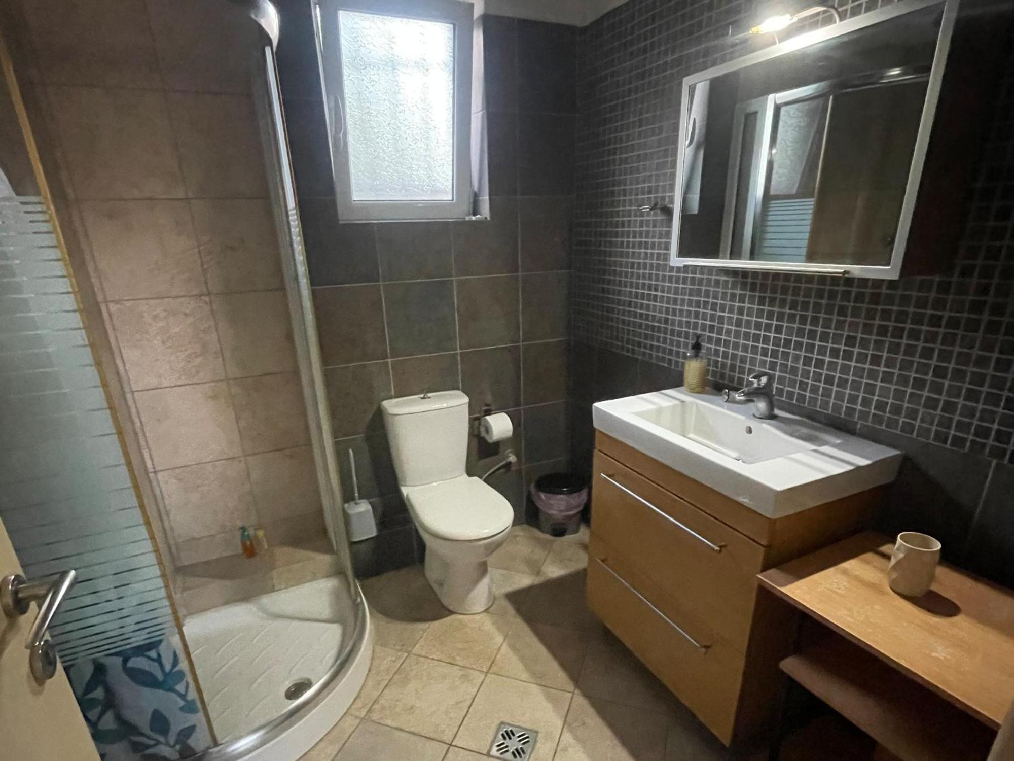 Patras - Independent Studio In Quiet Area Экстерьер фото